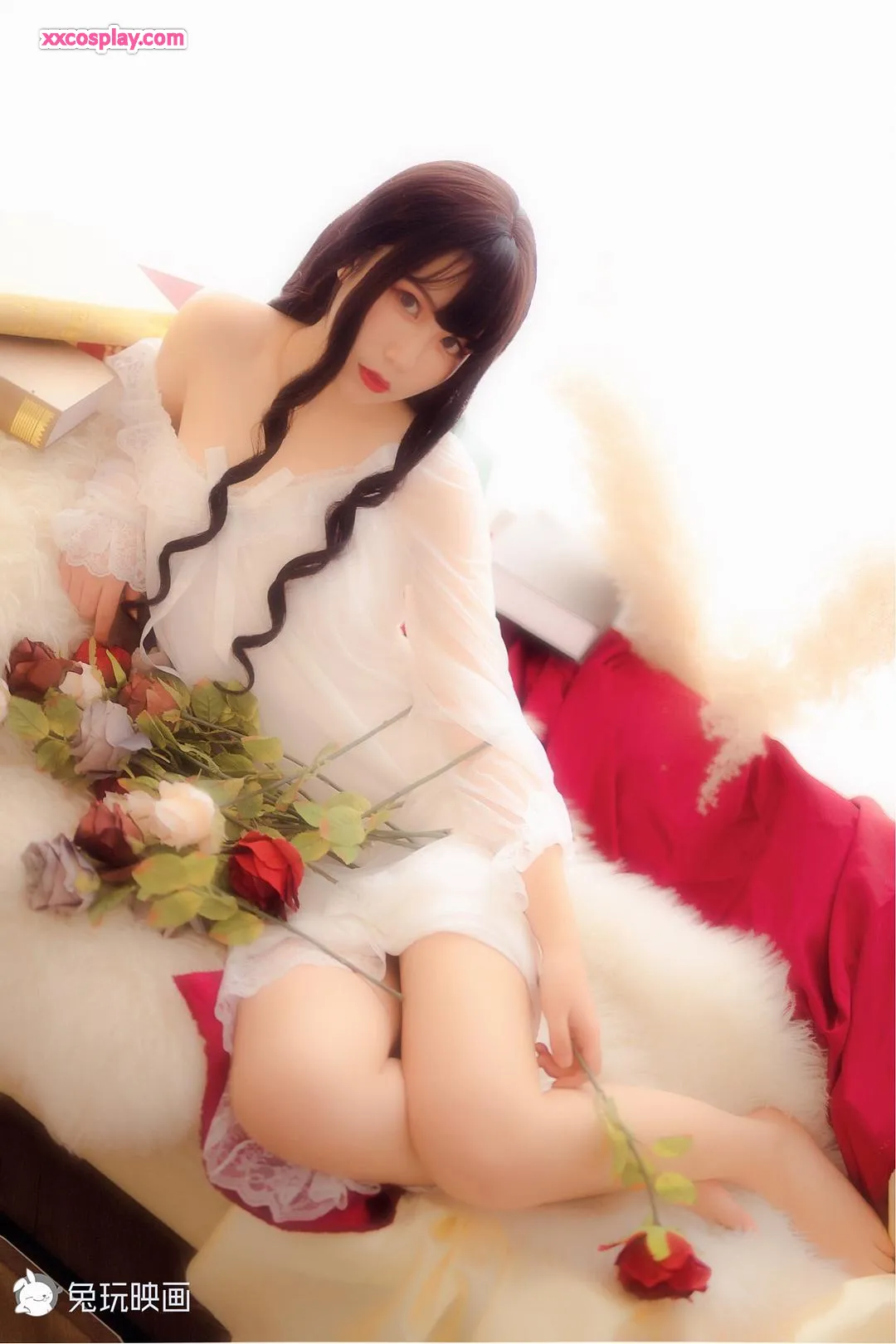 兔玩映画 - 油画少女